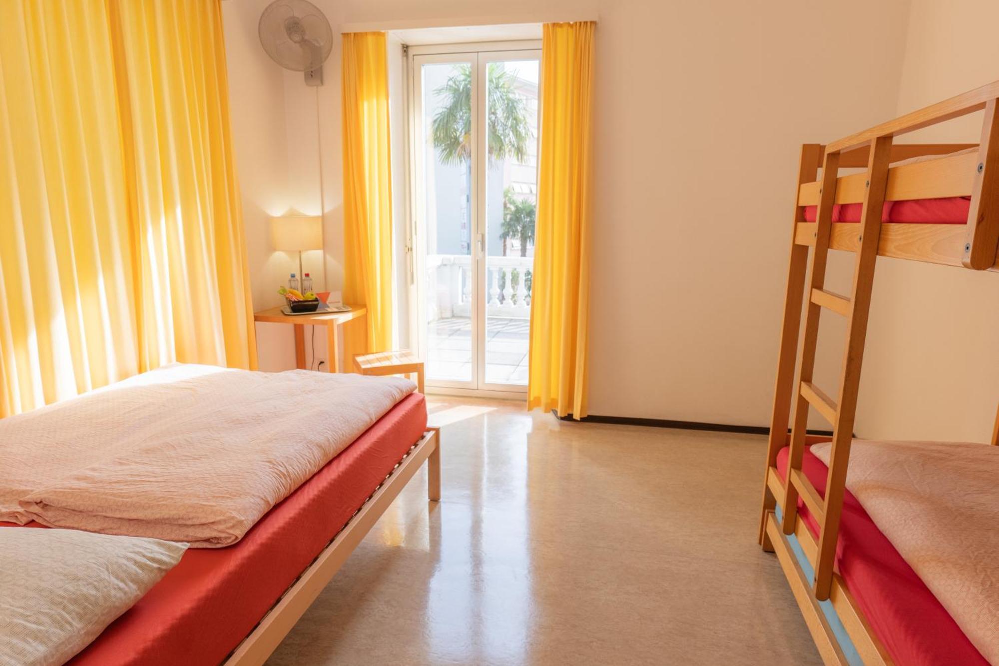 Locarno Youth Hostel Buitenkant foto
