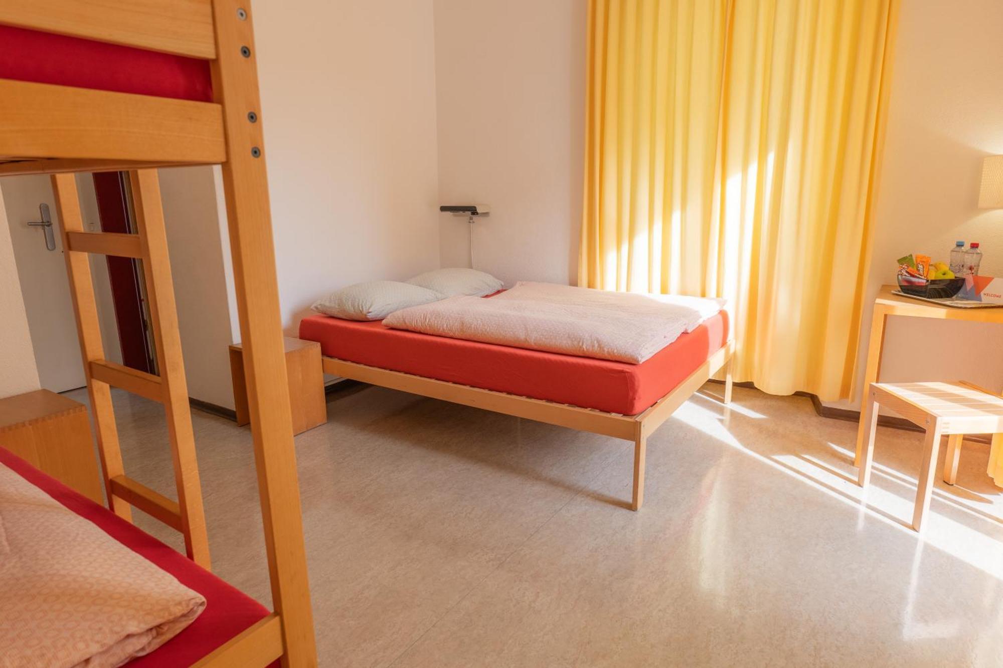 Locarno Youth Hostel Buitenkant foto