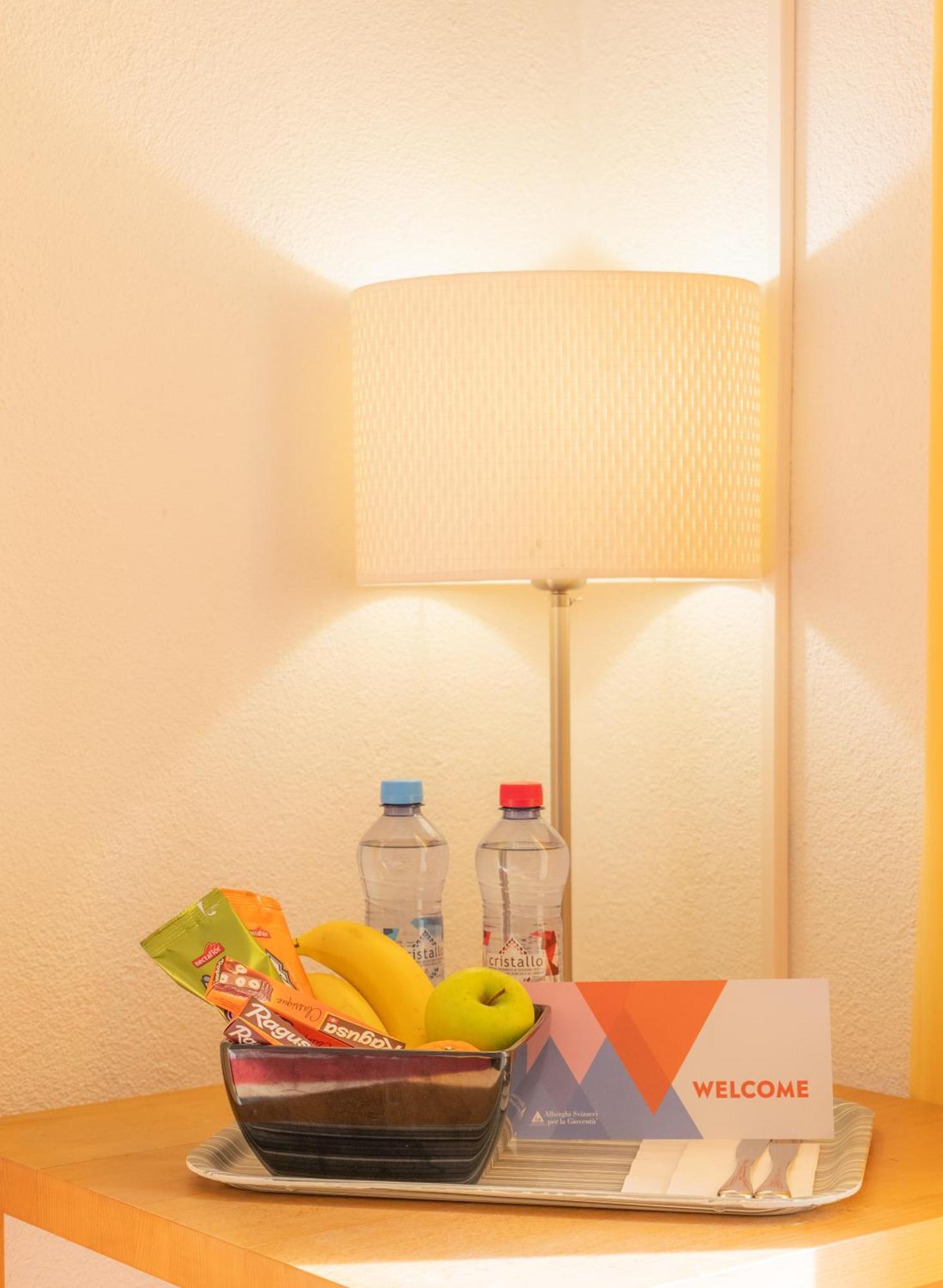 Locarno Youth Hostel Buitenkant foto